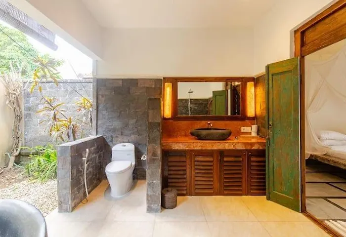 Villa Luxury 4br W Pool & 5 Mins To