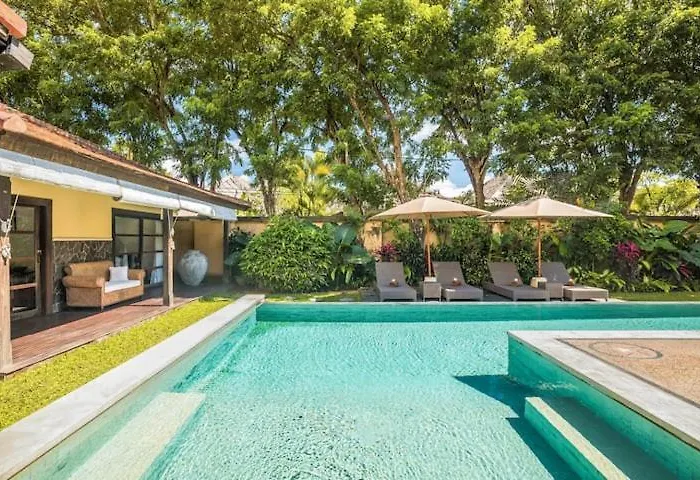 Luxury 4br W Pool & 5 Mins To * Seminyak